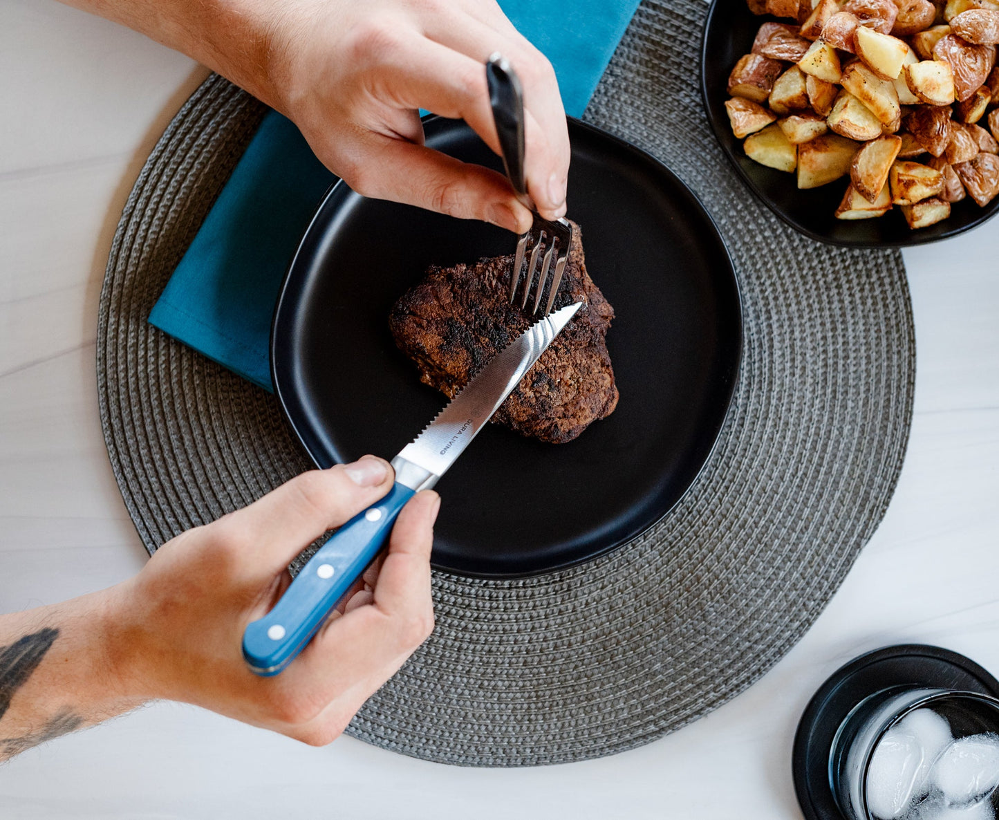 Superior Set of 8 Steak Knives - Royal Blue-4