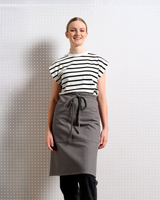 Bistro Apron with Pockets